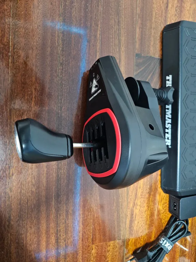 Thrustmaster T248