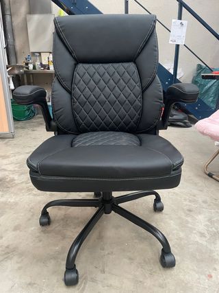 Silla de oficina polipiel negra
