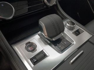 Jaguar F-Pace 2.0D l4 MHEV SE AWD Auto 150 kW 204 CV