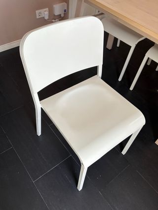 Mesa comedor nórdica + 4 sillas