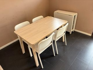 Mesa comedor nórdica + 4 sillas