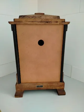 Reloj de mesa madera vintage con joyero