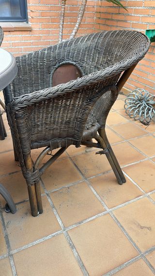 Conjunto de mesa y sillas de jardín