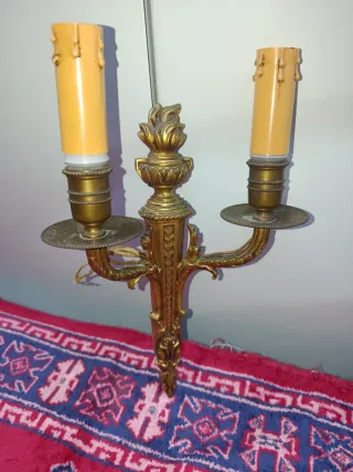 Apliques de pared dorados