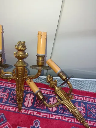 Apliques de pared dorados