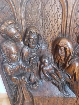 Relieve Gótico Alemán Antiguo