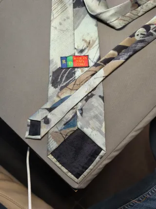 Cravatta fantasia beige multicolor