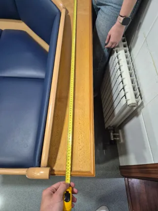 Mesa de cocina con banco y 3 sillas