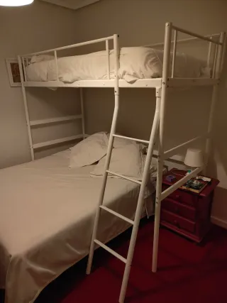 Litera blanca + colchón superior