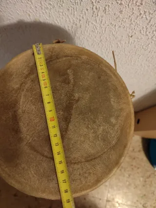 Tambor artesanal decorado