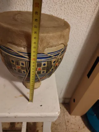 Tambor artesanal decorado
