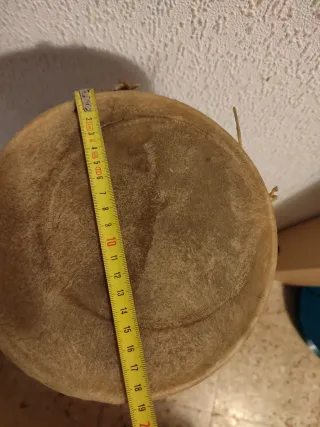 Tambor artesanal decorado