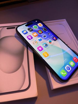 IPHONE 15 128GB