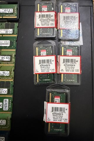 Memorias RAM Kingston De 8 Y 16 GB  DDR3 y  DDR4