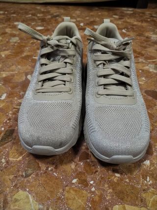 Zapatillas Skechers Bobs Memory Foam Beige/Plata