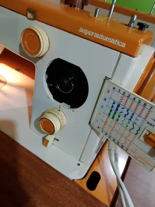 Máquina de coser Alfa Superautomática 1680