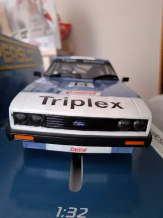 Scalextric Ford Capri Superslot Triplex 14
