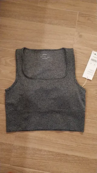 Top sportivo Oysho grigio taglia M