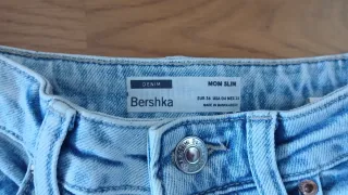 Pantalón vaquero azul claro