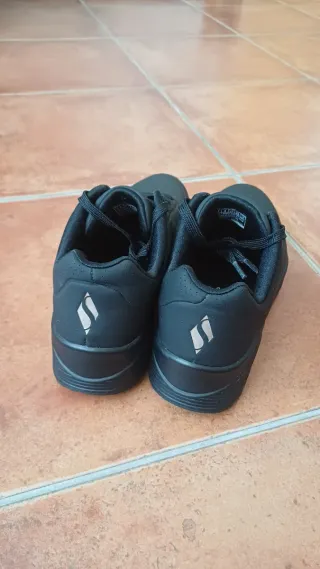 Skechers Uno Stand On Air Zapatillas Negras