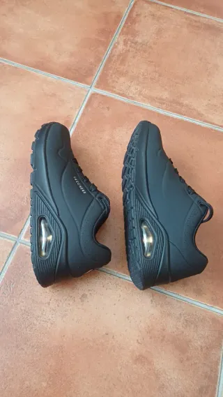 Skechers Uno Stand On Air Zapatillas Negras