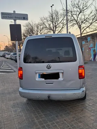 Volkswagen Caddy 2012