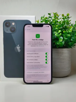 iPhone 13 128GB Midnight - Impecable + Caja
