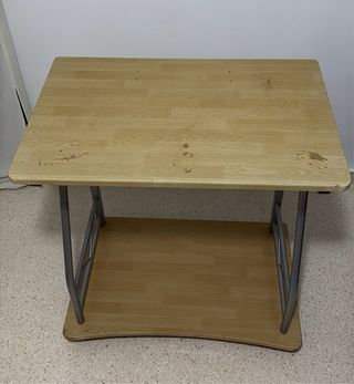 Mesa de ordenador madera y metal