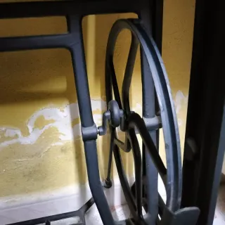 Máquina de coser Sigma con mesa