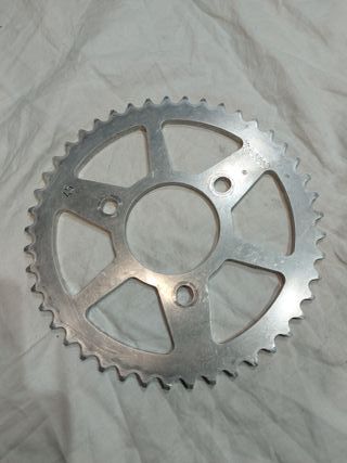 Lote coronas 420 PitBike y MiniGP. Varias medidas