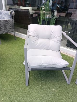 Conjunto Terraza Sofá 2 Plazas y Sillones