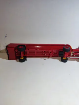 Maquets camión Pegaso 1:43