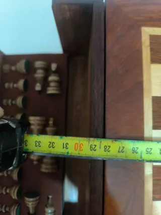 Caja de ajedrez vintage de madera