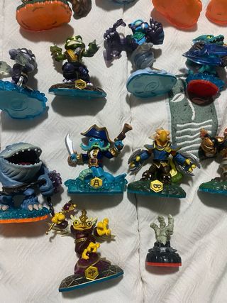 23 Figuras Skylanders Casi Saga Completa