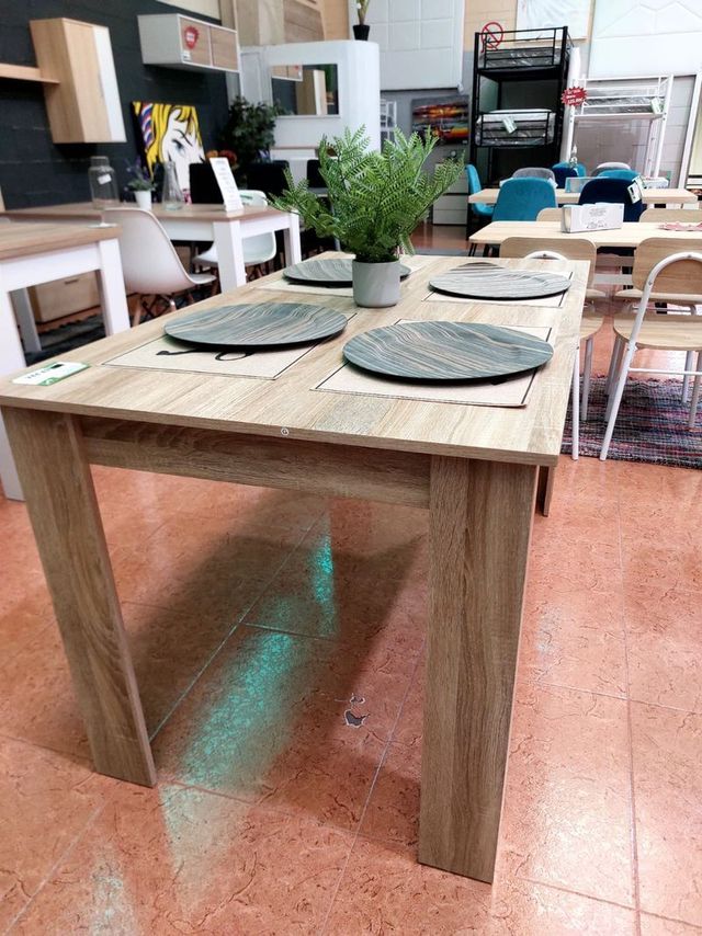 Mesa Comedor Nórdica + 4 Sillas OFERTA!!
