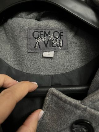 Abrigo GEM OF THE VIES gris con capucha