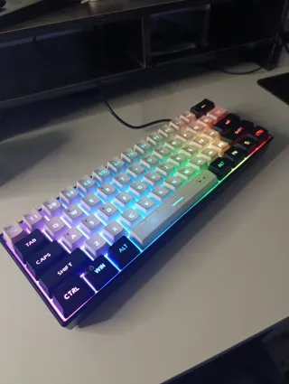 Nuevo Teclado Gaming + RGB luces Personalizable