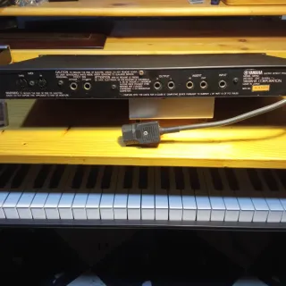 Yamaha GEP50 Procesador Efectos Guitarra