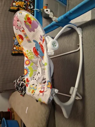 Hamaca para bebé con diseño de animales  vibración