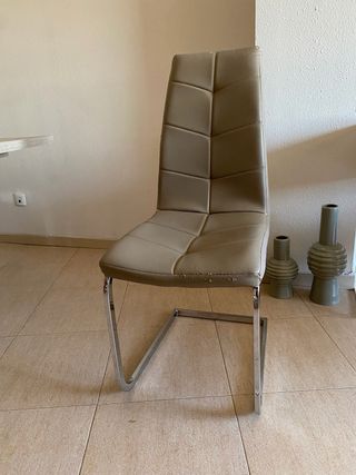 Juego 4 Sillas Comedor Beige/Plata