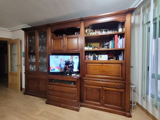 Mueble de salón madera maciza