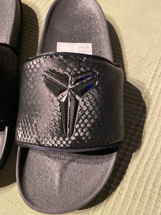 Chanclas Nike Kobe Offcourt Slide Negro