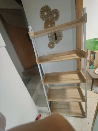 Estantería madera y metal