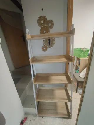 Estantería madera y metal