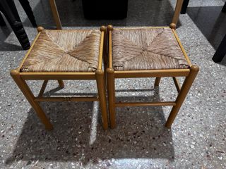 Lote Muebles Salón:Sofá,Mesa, Sillas,estanteria...