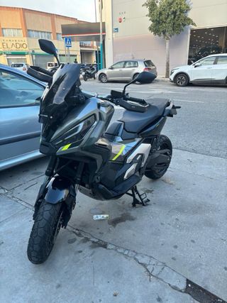 Honda ADV750 2024 - 10.300 km - Extras