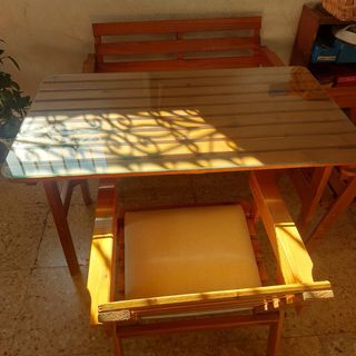 Conjunto de jardín madera y cristal