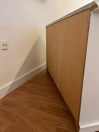 Aparador in stile vintage dipinto a gesso