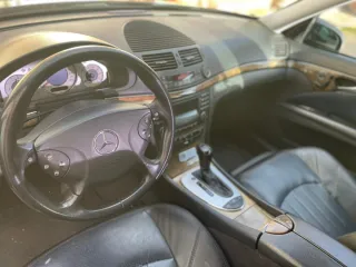 Mercedes-Benz Clase E 2004