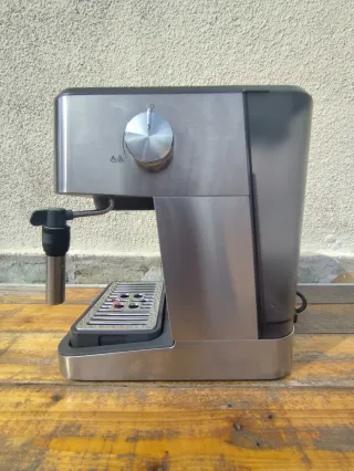 Cafetera De'Longhi Classic EM450.M